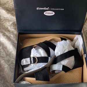 Dr. Scholl’s Essential collection wedges